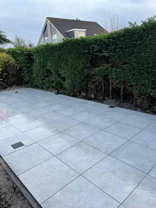 Terras in groot formaat